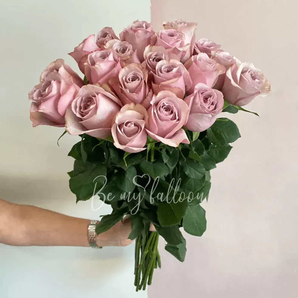 20 Lavender Colored Premium Roses