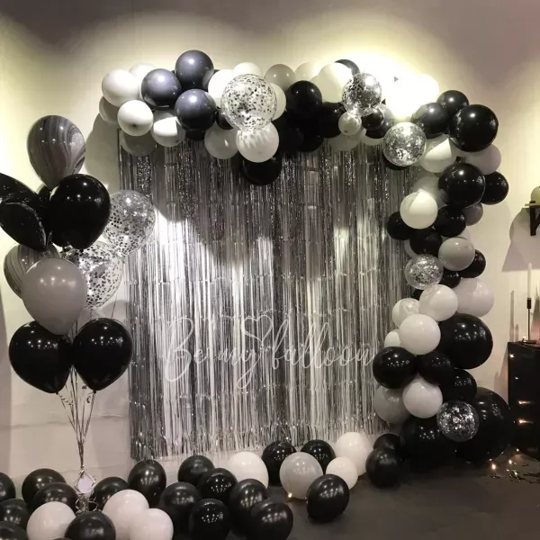 Holiday Balloon Bouquet