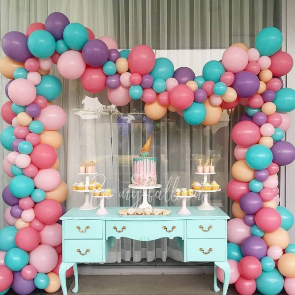 10m Pastel organic balloon garland